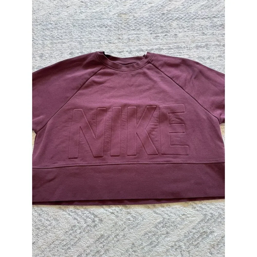 Nike DRI-Fit Top Versa Crew Sweatshirt‎ Raglan Long Sleeves Maroon Womens Size M